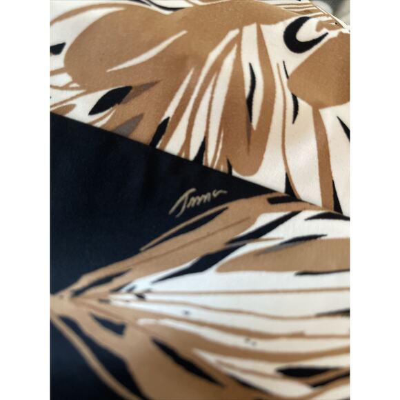 ~ TRINA TURK ~ Sz 4 Shift Dress Pleated Floral Sleeveless Scoop Neck ~ FALL - Picture 7 of 8